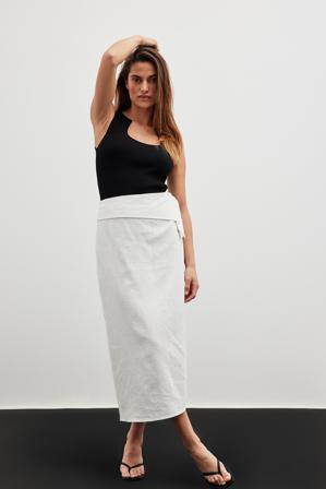 Cass Dimicco x NA-KD Linen Midi Skirt - Jupes mi-longues fendues - OffBlanc - EU 38