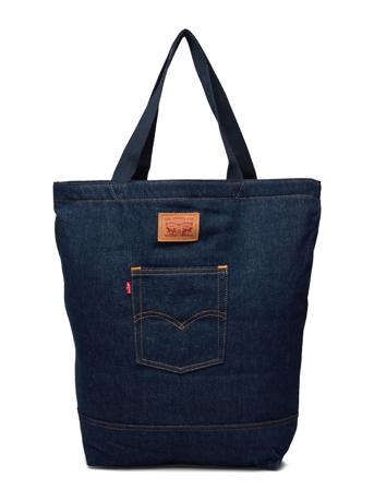 The Levi's Back Pocket Tote Navy Levi’s Footwear & Acc