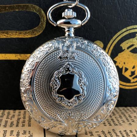 Elegant silver fönstermönster kvarts watch Vintage punk hänge dam unisex halsband tröja kedja klocka för kvinnor