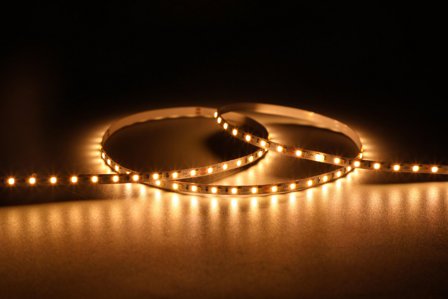 SYNERGY Flex Strip 140 DW (CCT) DC24V 24W pro Farbe IP67 CRI>90 2216