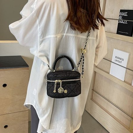 Mote Håndveske Mini Bag Kvinne 2024 Vår Og Sommer Ny Koreansk Mote Enkelt Bøtteveske Høy Sense Skulder Bag Svart