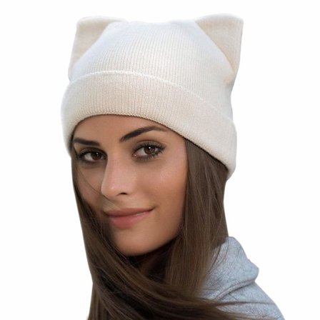 Varm og trendy hue til kvinder med katteører hvid
