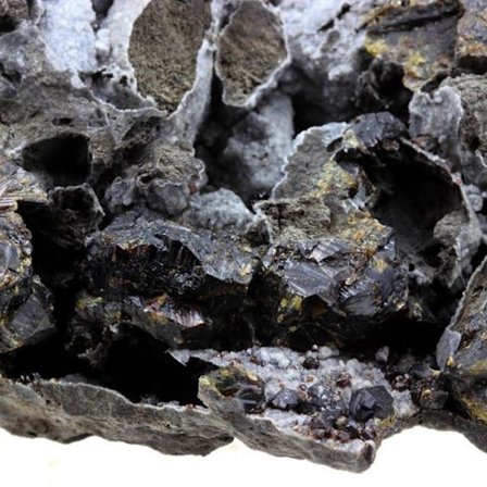 Stenar och mineraler. Sphalerit. 1776,0 ct. Beauraing, Namur, Belgien.