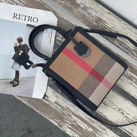 Käsilaukku Aito nahkainen rento puhelinlaukku Naiset Hila Luxury Pieni olkalaukku Muoti Trend Crossbody Bag(musta)