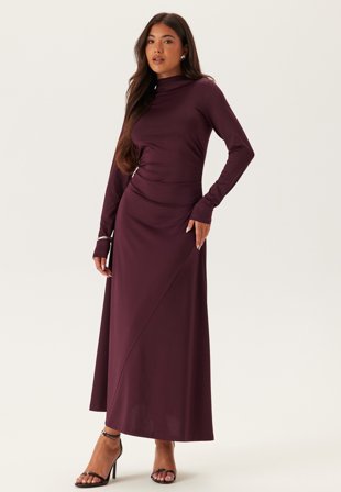 Emelie Olson X Bubbleroom Ruched Long Dress Klær