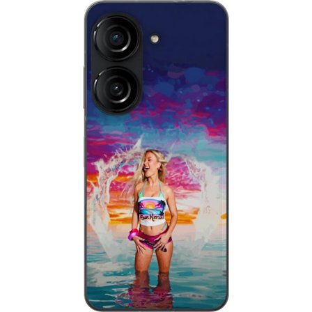 Kompatibel Mobilcover til Asus Zenfone 10 Blond kvinde i farverigt strandtøj, der leger i havet ved solnedgang