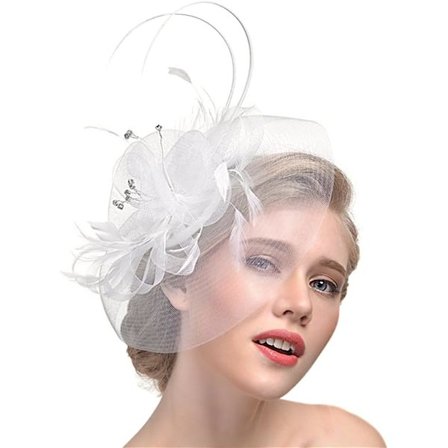 Naisten hääverhon kampaus häähattu hääkoriste Wed