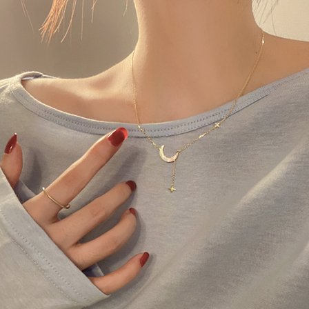 Xingyue halsband kvinnlig lätt lyx nischdesign halsband high-end nyckelbenskedja tröja kedja tillbehör födelsedagspresent kvinnlig