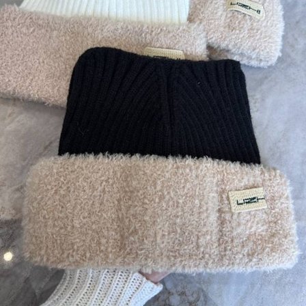 Cat Ear Hat Strikket Hue SORT