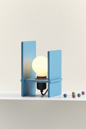 Jotex - Bordlampe Blå - LEHO - Kjøp Barnelamper hos Jotex