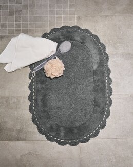 Baderomsmatte Lotta oval med heklet kant Grå - 50x80 cm - Linea