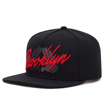 2024 Nytt Mode Brooklyn Broderi Snapback Cap Hip Hop Baseball Hat Casual Sun Hat Unisex Utomhus Cap Justerbart Black Adjustable