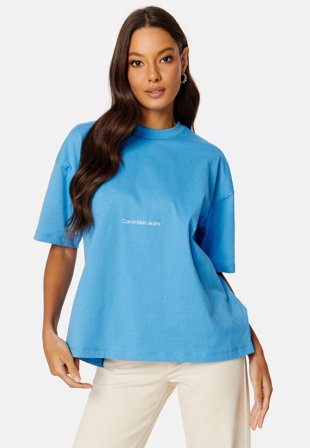 Calvin Klein Jeans Institutional Boyfriend Tee CY0 Blue Crush Klær