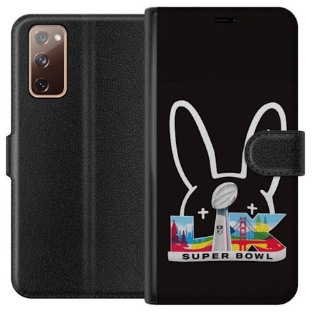 Kompatibel Tegnebogsetui til Samsung Galaxy S20 FE Bad Bunny portræt med åben skjorte, tatoveringer og krøllet hår i stilfuld modefotografering