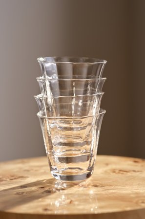 Jotex - Glass Med Glass Uten Stett 4-pakning Transparent - TULIP - Kjøp Drikkeglass hos Jotex