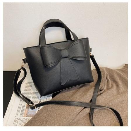 Lille skuldertaske Bow Design håndtasker SORT L black L