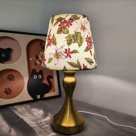 Retro LED Bordlampe – Skrivebordslampe med 3 Lystilstande, USB-drevet Dekorationslampe_TF_TF