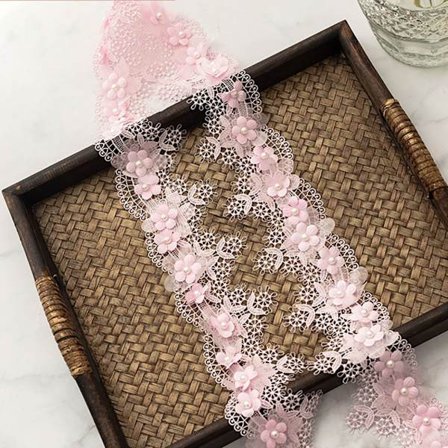 Pilgrimsmussla Flower Beaded Broderad ROSA