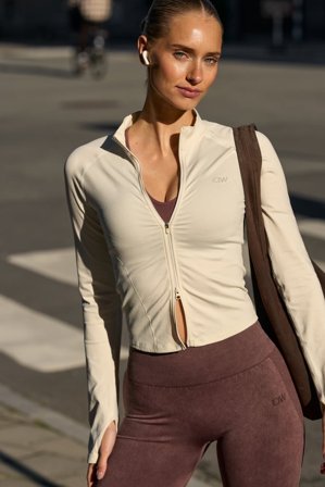 Sculpt Seamless 2-Way Zip LS Ivory