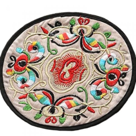 4 st Broderade tygunderlägg för drycker Vintage etnisk blommig design Koppmatta Absorberande underlägg(vit)