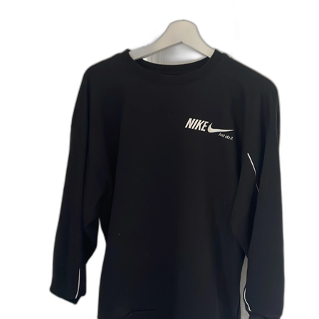 Nike sweatshirt