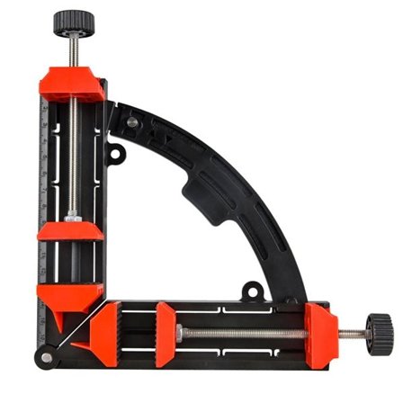 Justerbar hjørneklemme for treverk