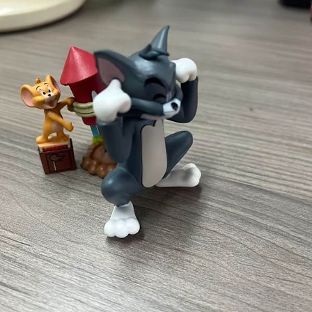 2 stk. Tom & Jerry PVC Skrivebordsornamenter, Halloween-tema