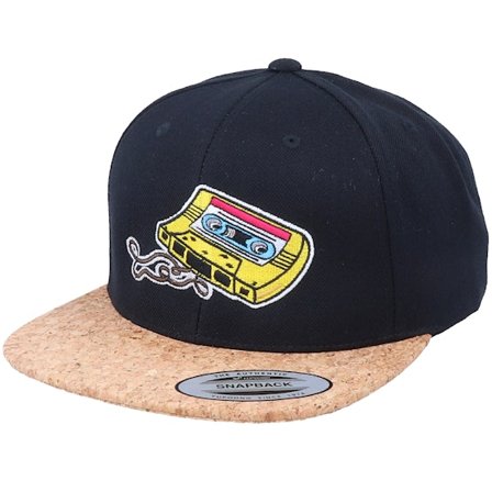 Iconic - Svart snapback Caps - Retro Mix Tape Black/Cork Snapback @ Hatstore