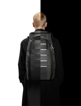 Db Journey Hugger Backpack 30L - Black - ONE SIZE
