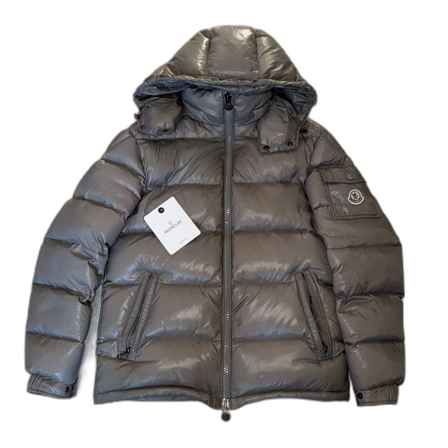 moncler jacka grå