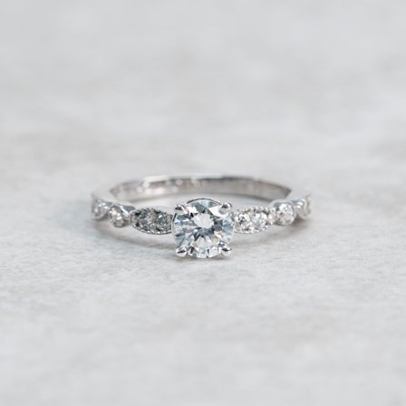 Kaprifol, 18K Weißgold : Diamanten - Laborgezüchtet, Karat - 0.30 kt