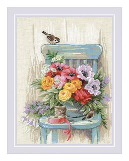 Broderipakke Bilde Blomster på stol - Riolis