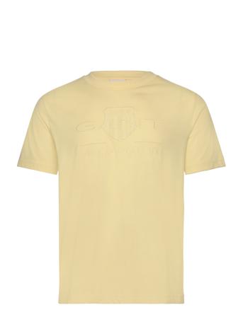 Reg Tonal Shield Ss T-Shirt Tops T-Kortærmet Skjorte Yellow GANT