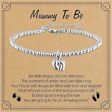 Presenter till blivande mödrar, babyshowerpresenter till mamma, fotberlocksarmband med gratulationskort och presentpåse, presenter till nyblivna 