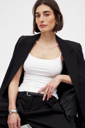 NA-KD Thin Basic Strap Singlet - Basic toppe - Hvid - S