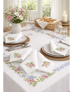 Broderade servetter Rosa rosor 4-pack – korsstygn på förtryckt bomullsväv - Utan garn - Duftin