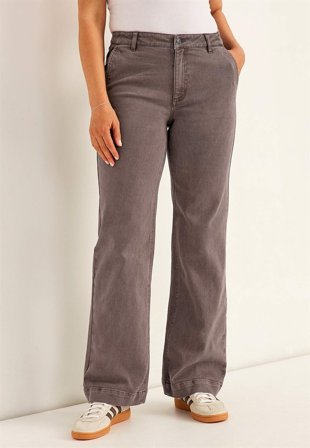 Cellbes of Sweden - Brede, lange bukser i brun til damer i størrelse 60R