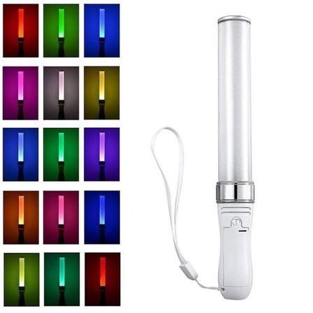 LED-valosauvat LED-h hehkusauvat 15 väriä vaihdettavissa Poi-hehkusauvat juhliin konsertteihin häihin white
