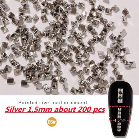 200st/påse Nail Art Metal Solid Spire Nit 05-silver 1,5mm