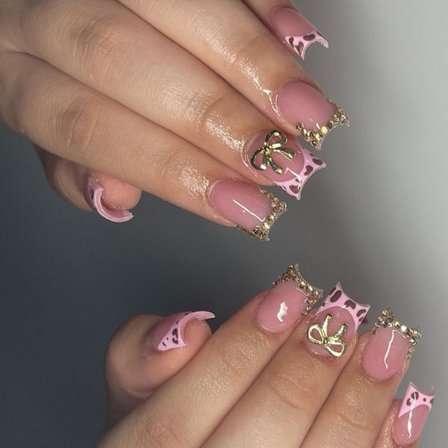 Fransk Tipp Press-On Negl Kort Firkantet Kunstig Negl Med Sløyfe Design for Kvinner