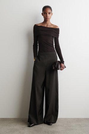 COS Women's Off-The-Shoulder Merino Wool Top in Brown