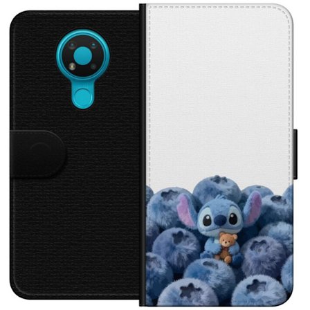 Kompatibelt Lommeboketui til Nokia Nokia 3.4 Søt blå karakter blant blåbær med bamse i mykt og lekent illustrasjon