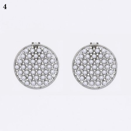 Ett par pärlskoklämmor skospännen 4 4 4