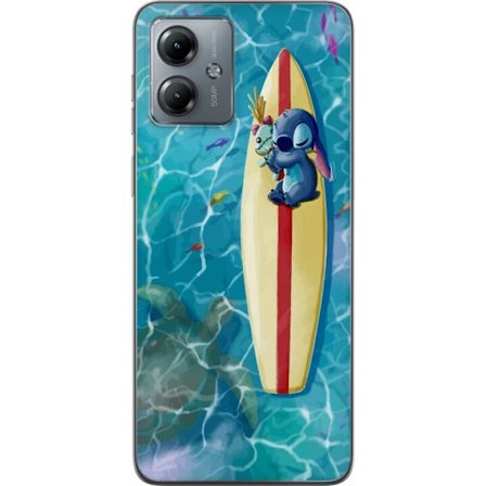 Kompatibel Mobilcover til Motorola Moto G14 Afslappende illustration af Stitch der hviler på et surfbræt i klart turkisfarvet vand
