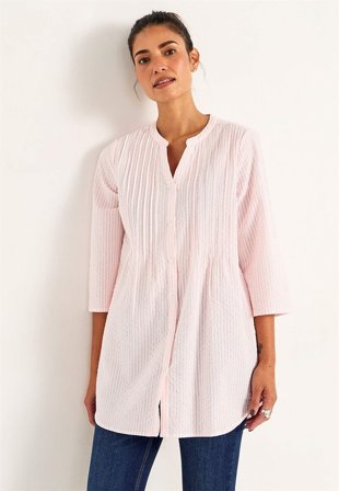 Cellbes of Sweden - Tunika i seersucker i rosa / stribet til damer i størrelse 50/52