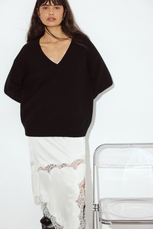 Premium Selection - Oversized strikket ullgenser med V-hals - Premium kvalitet - Svart - S (EU 34-36)