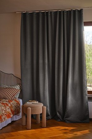 Jotex - Pimennysverho, 1/pakkaus - Erikoisleveä Tummanharmaa Tummanharmaa - KYLIE - Osta Pimennysverhot Jotex