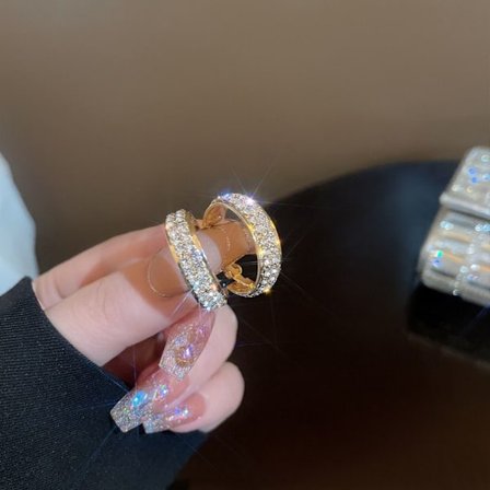 2 paria Lymphvity-magneettikorvakoruja timanttikiinnityksellä{ROG}