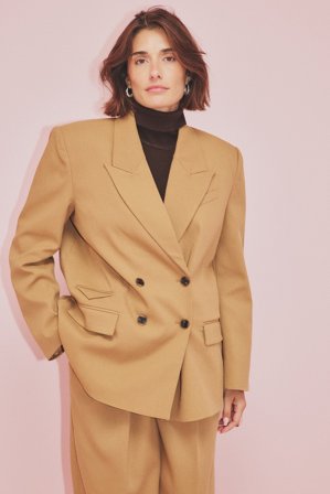 NA-KD - Oversized dobbeltspent maxiblazer - Figursydd blazer - Beige - EU 40