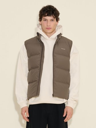Holzweiler - Daff Vest - Taupe - Mens - Small